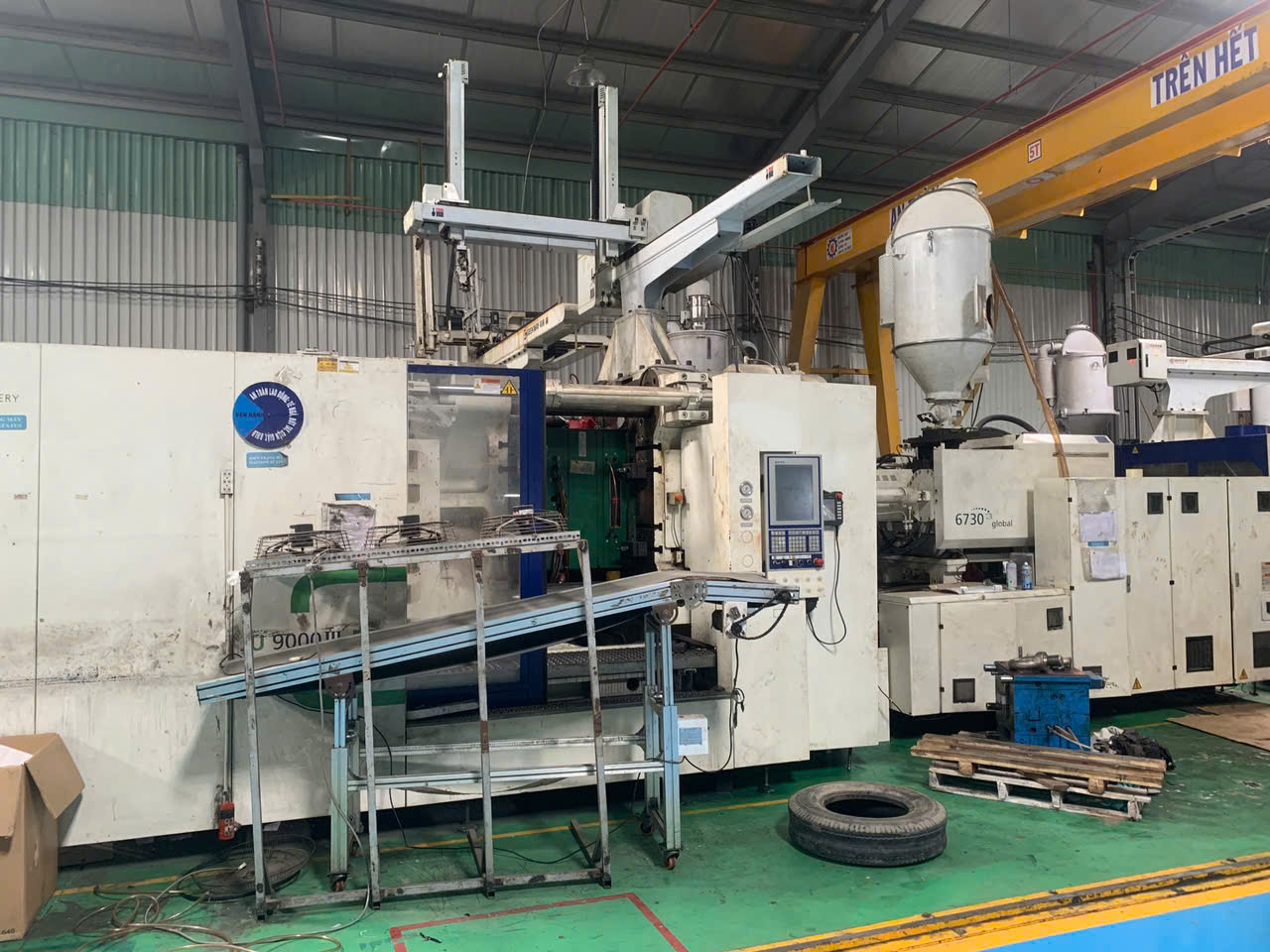 Injection molding machine 3